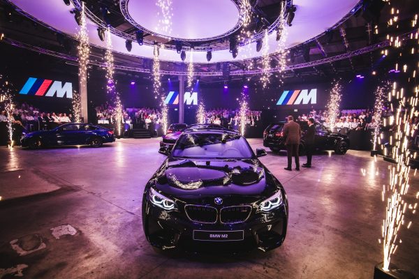 Planning a big reveal? Whether it's a new car, brand, or your first product launch, make it memorable with unique special effects and pyrotechnics.